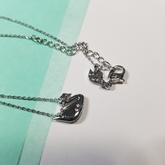 Authentic Swarovski Blue Swan in As New Condition - Picture 6 of 8